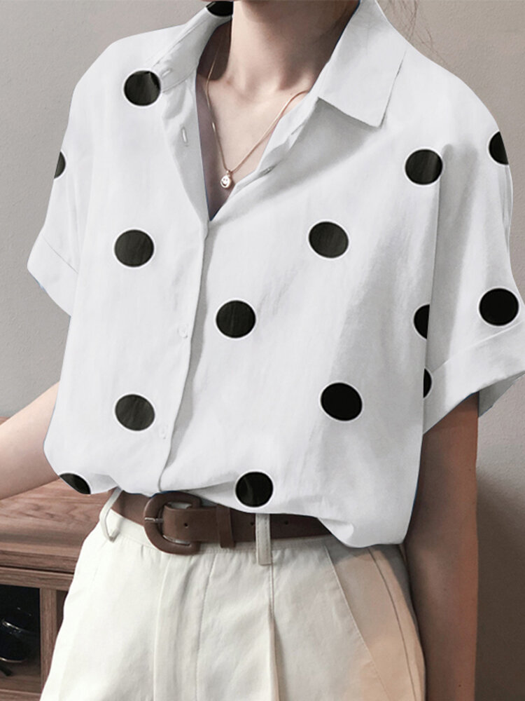 

Dot Print Slit Hem Button Roll Sleeve Lapel Shirt