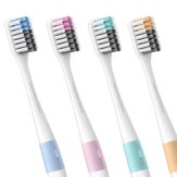 Dr. Bei 4Pcs Soft歯ブラシハンドルトラベルボックス付き手動エコフレンドリーな歯ブラシ