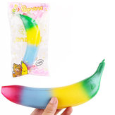 SanQi Elan Banane Mou Arc-en-ciel 18*4CM Doux Lente Montée Avec Emballage Cadeau Collection Jouet