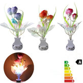 Mini seta de tulipán suave romántica sensor de luz nocturna decorativa para el hogar en la habitación