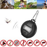 D3ポータブルソーラー/USB超音波害虫対策器は、旅行中の害虫対策用コンパス付きです。
