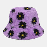 قبعة دلو بتصميم زهرة جميلة بنقشة مزهرة لطيفة مطابقة لجميع الأزياء الكاجوال الغنمة الناعمة الدافئة مضاعفة للنساء