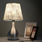 Лампа ночного стола Holmark E27 LED для романтического декора на свадьбе