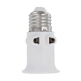 AC100-240V 4A E27 ABS EU Plug Aksesori Adaptor Lampu Lampu Penahan Soket Skrup