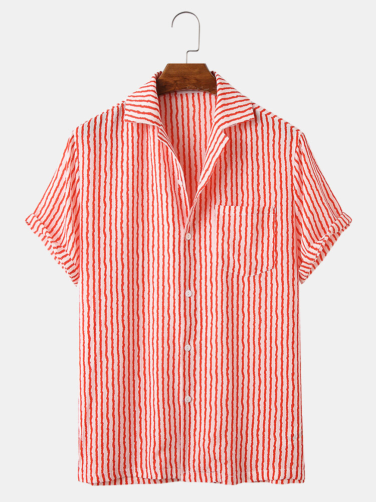 

Mens Vertical Stripes Print Vintage Short Sleeve Casual Shirts