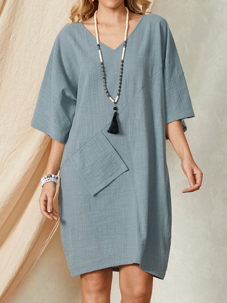 

Casual Solid Color V-neck Loose Half Sleeves Pocket Midi Dress