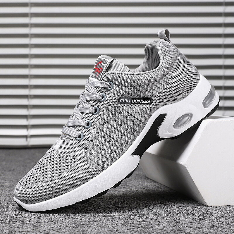 

Men Breathable Fabric Soft Sole Comfy Cushioned Lace Up Casual Sports Shoes