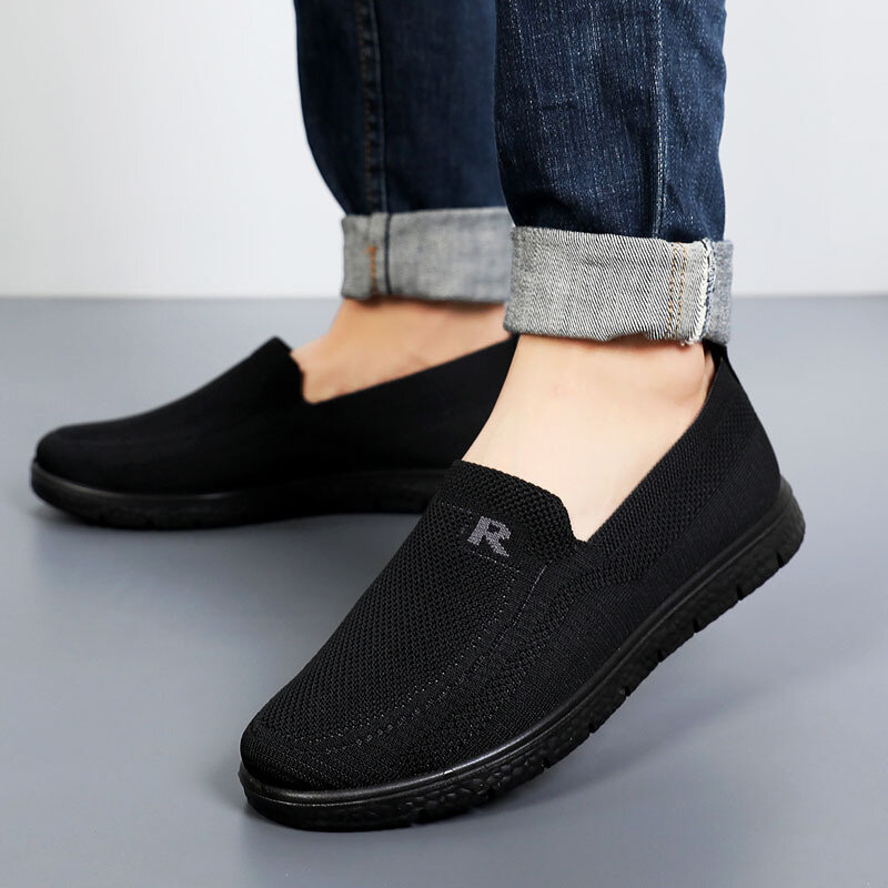 

Men Breathable Fabric Soft Sole Non Slip Comfy Slip On Old Peking Casual Shoes