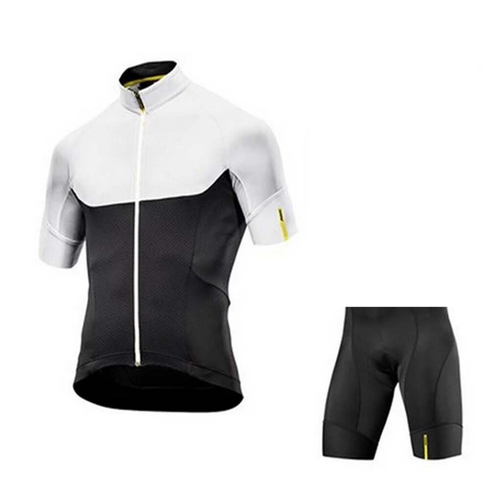 Conjunto de camisa de ciclismo para homens, roupas de verão com mangas curtas e shorts de ciclismo com acolchoamento para o assento, respirável e de secagem rápida para bicicleta MTB.