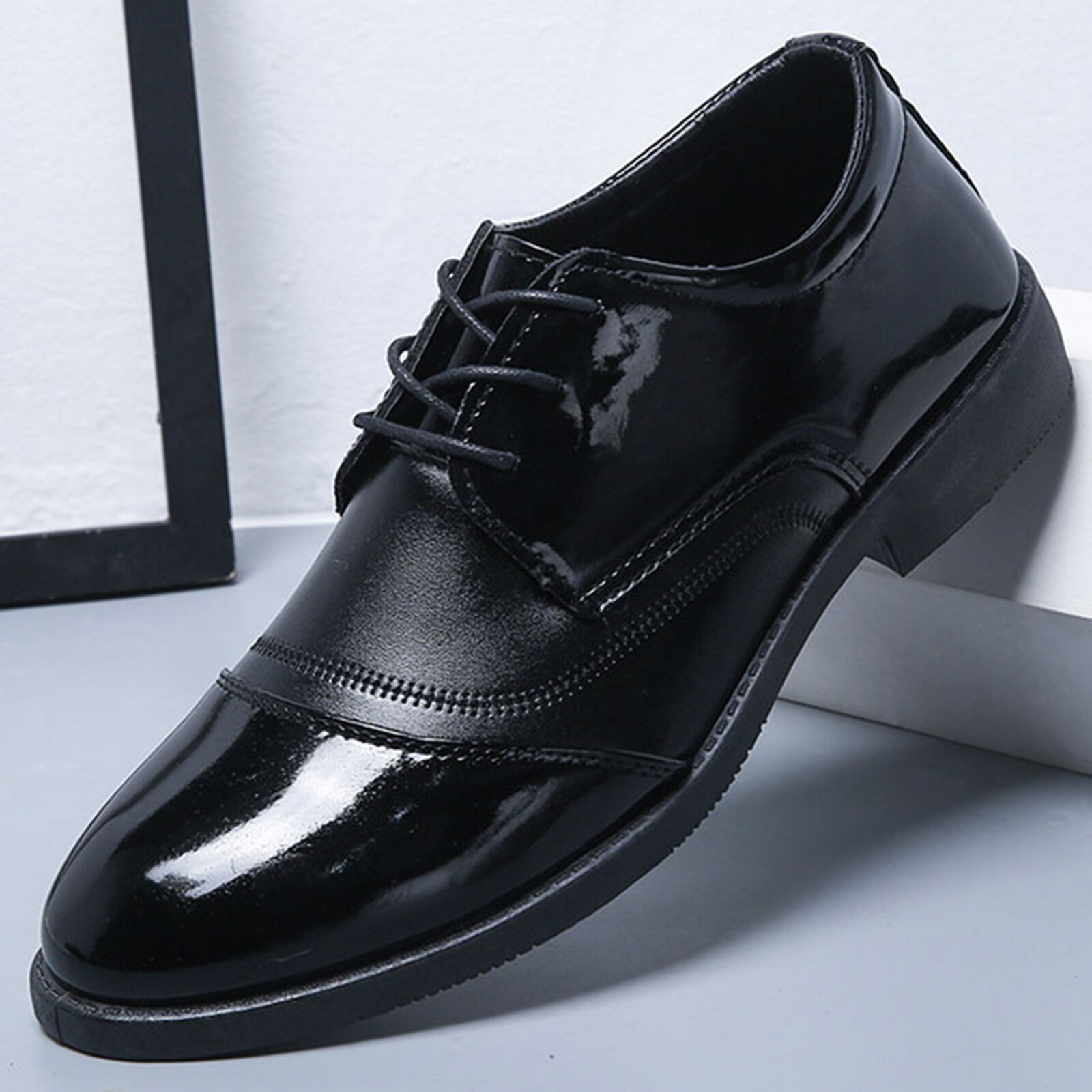Men Cap Toe Pointed Toe Lace Up Business Casual Shoes