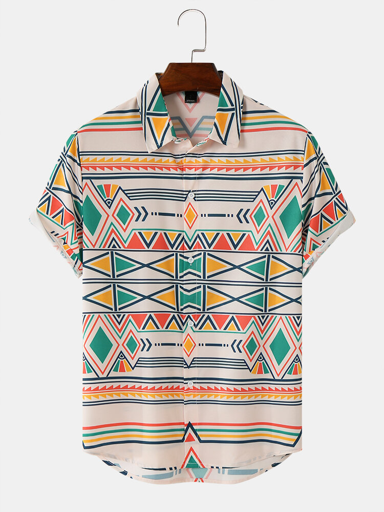 Men Geometric Print Short Sleeve Casual Shirts