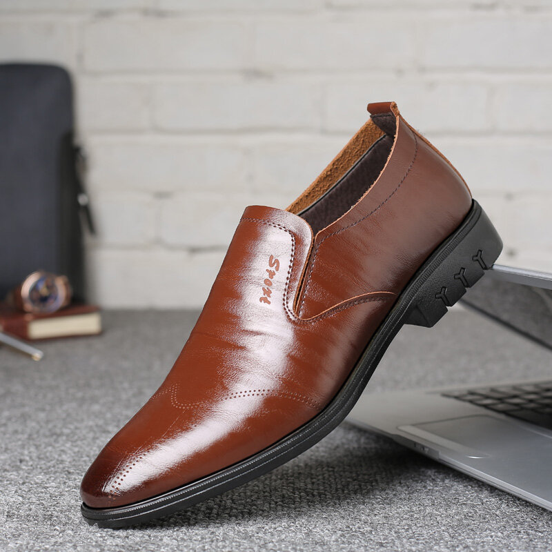 Men British Round Slip-On Business Casual Dress Shoes