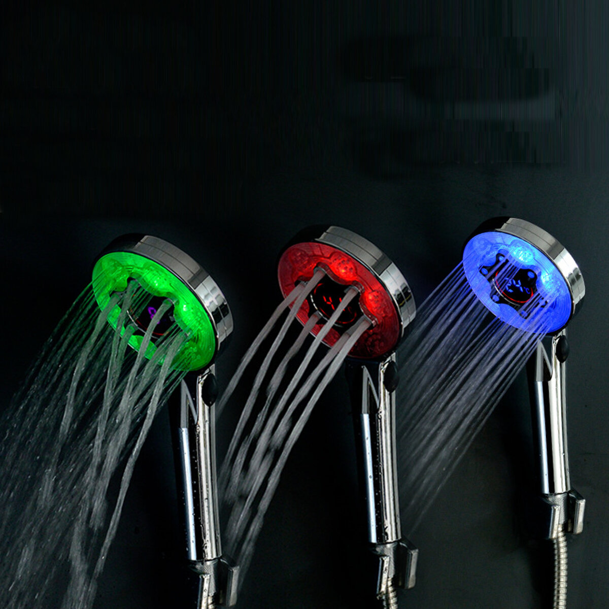 

Ручной душ высокого давления с несколькими настройками и комбинированной душевой лейкой LED