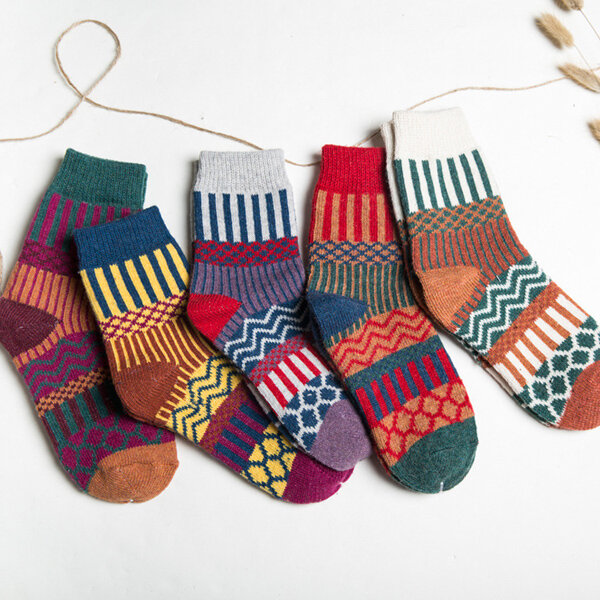 Women Stripe Wool Blend Socks Multi-Color Design Warm Casual Tube Thickening Sock