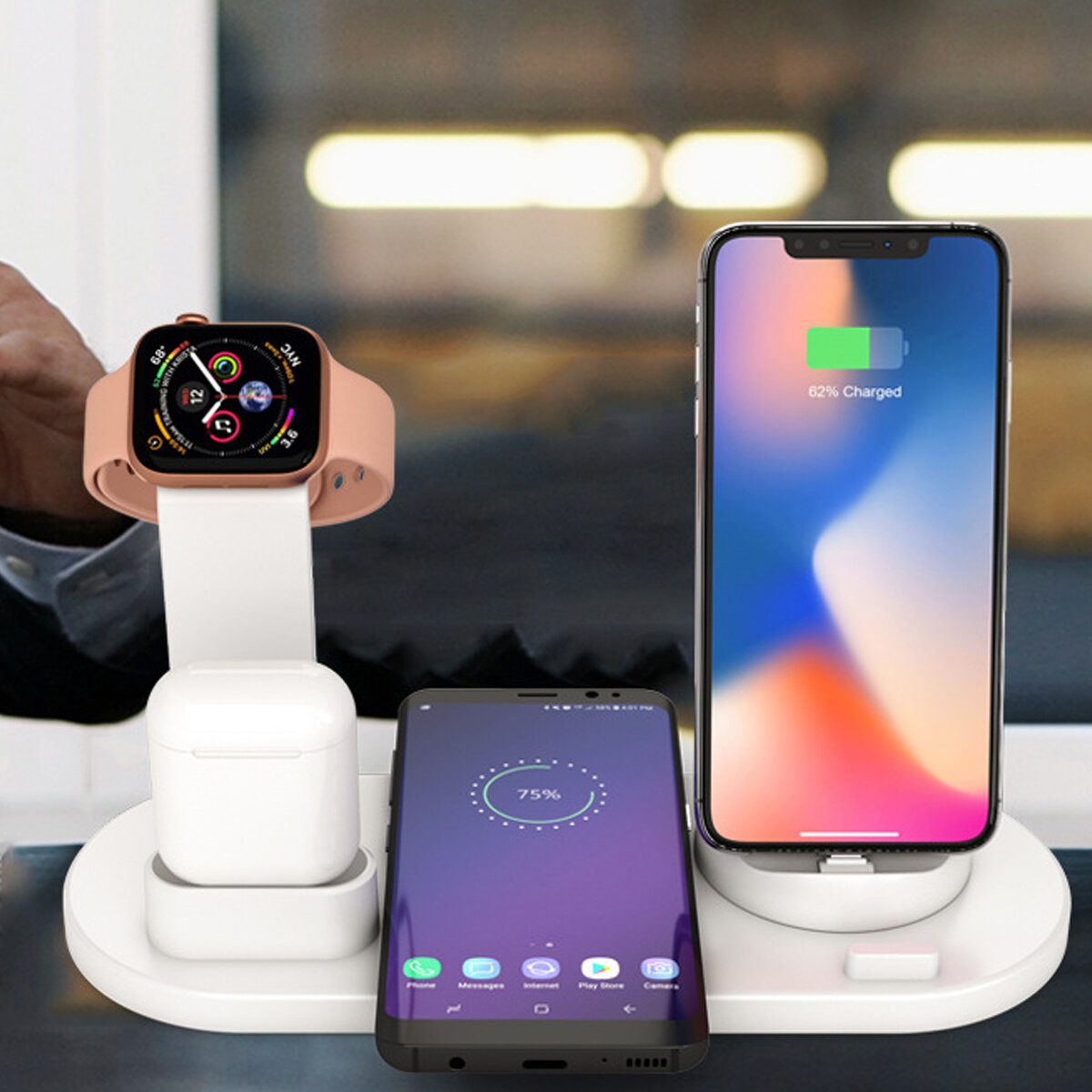 Bakeey 4 in 110Wワイヤレス充電器スタンドforAirpods Pro for Apple Watch for Samsung Galaxy S21 Note S20 ultra Huawei Mate40 P50 OnePlus 9 Pro for iPhone 12 Pro Max