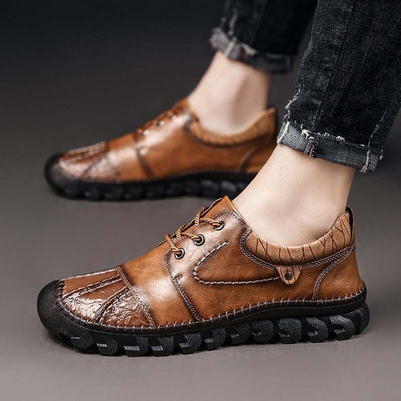 Men Genuine Leather Toe-Protected Breathable Soft Lightweight Lace-up Tooling Shoes Hand Stitching S