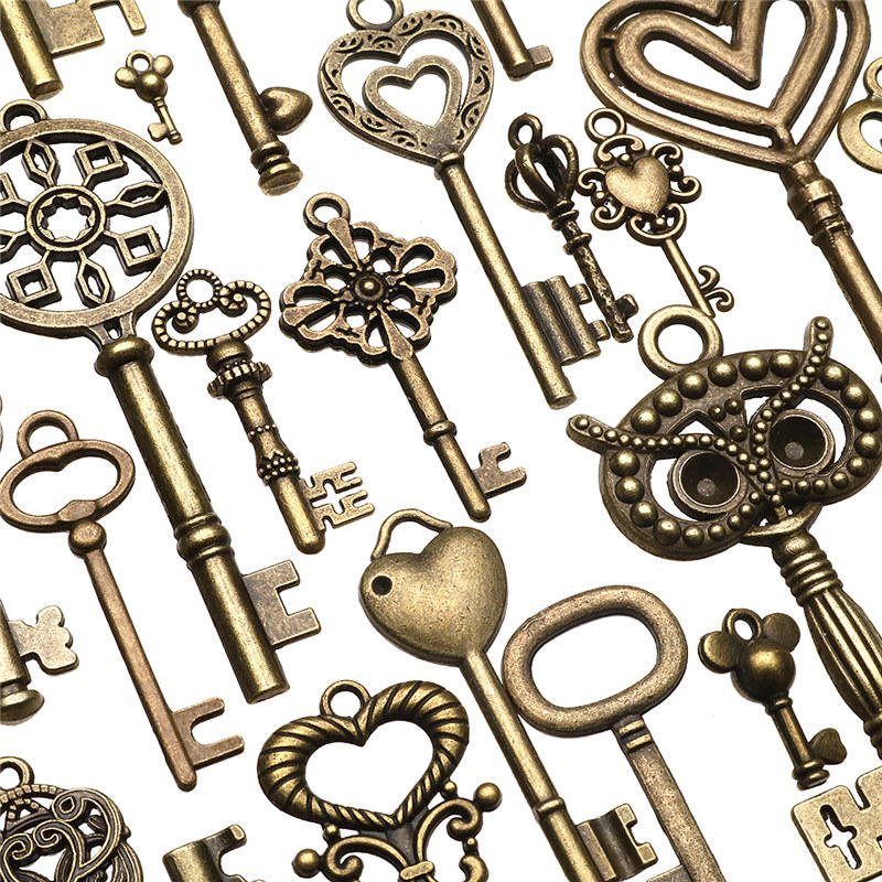 

130pcs Antique Bronze Brass Vtg Ornate Skeleton Keys Lot Pendant Fancy Heart Pendants Key Gift