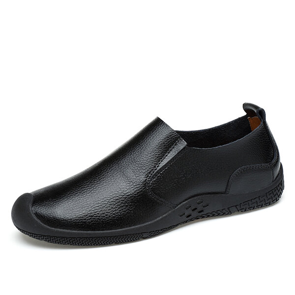 57% OFF on Men Cow Leather Non-slip Soft Sole Casual Shoes Flats