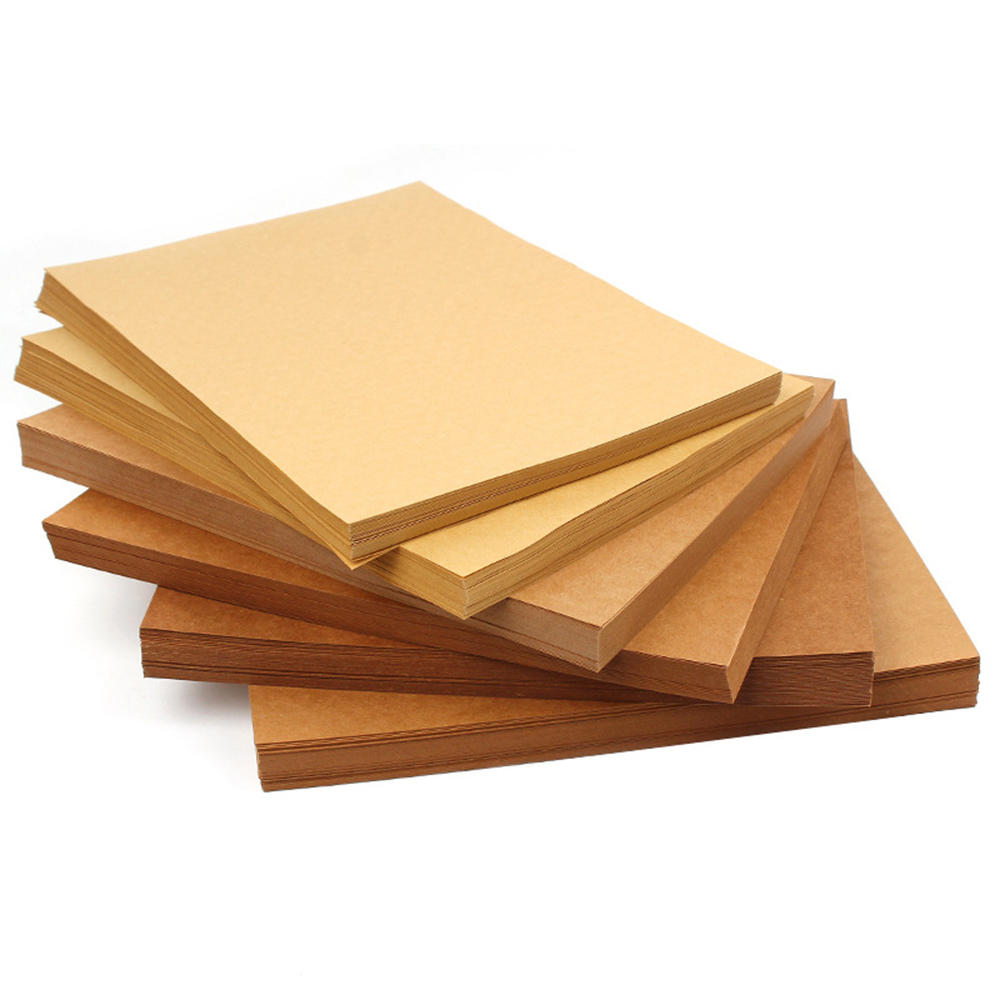 100 vellen 70/100/120/160 / 200gsm A4 Ruw houtpulp Kraftpapier DIY Cover Handgemaakt afdrukken Inpak