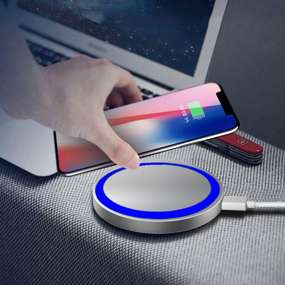 

Bakeey Q5 5W LED Indicator Fast Charging Universal Wireless Charger Pad For iPhone X XS MI9 S10 S10+